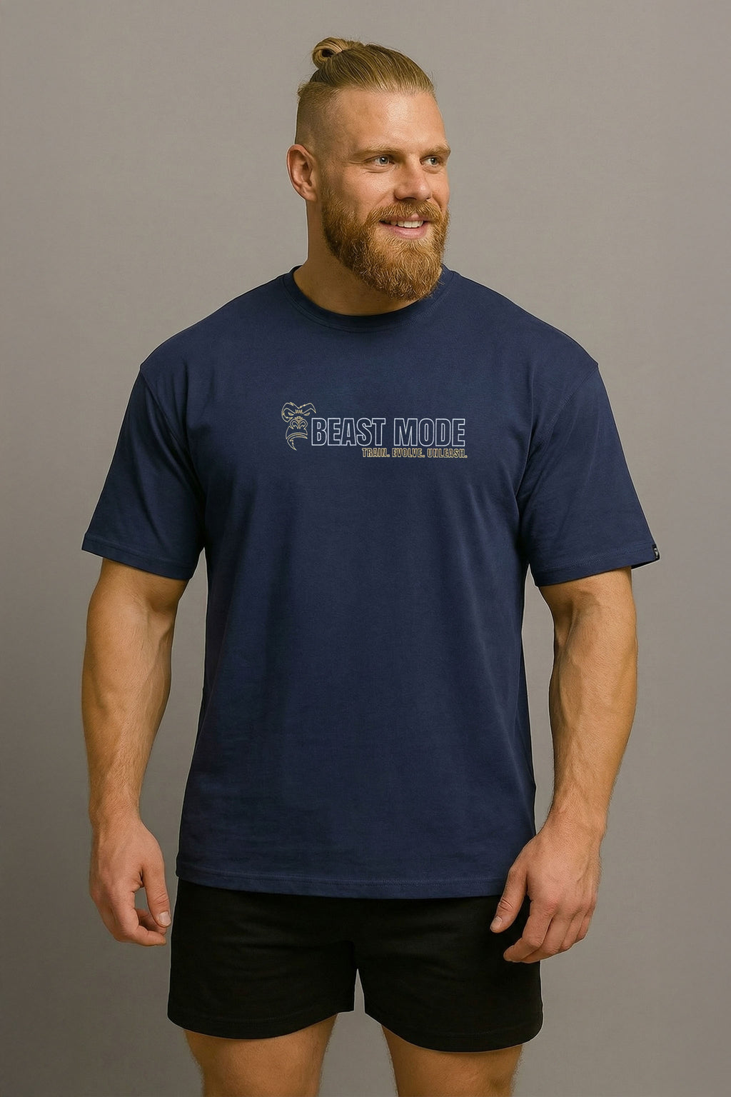 Oversized Dominance Unleashed Azul marino back